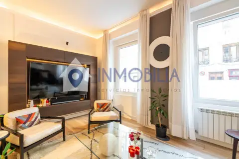 Piso en calle Rodríguez San Pedro