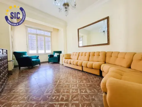 Piso en Plaza de Cardona Vives