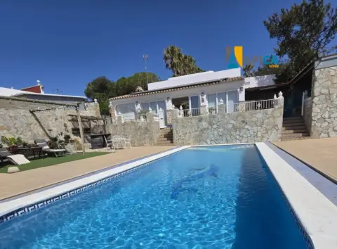 Chalet en Mogarizas-Las Rapazes