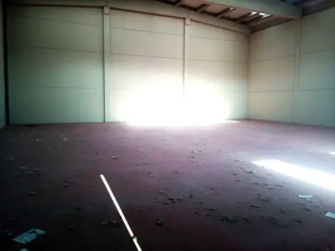 Nave industrial en calle de Alfonso Álvarez Miranda
