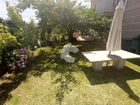 Casa pareada en Castellana-Poligono