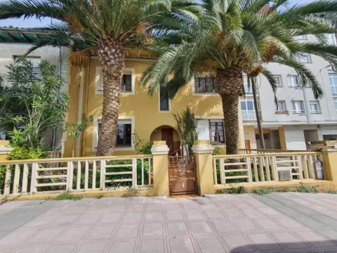 Casa en Avenida de Langreo, 27