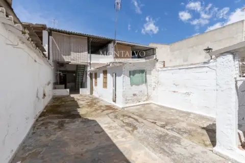 Casa adosada en calle de San Pedro, 20