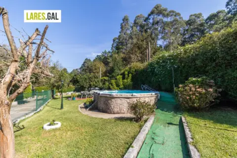 Chalet en calle Rúa Ferruxiña
