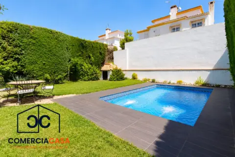 Casa pareada en Peligros