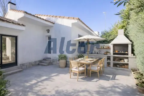 Casa en Villanueva de La Cañada