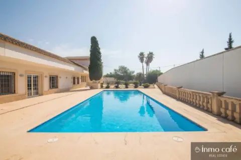 Chalet en calle Pda Peña Aguilas 3083, nº 3083