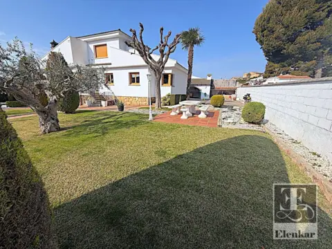 Chalet en Sant Jaume dels Domenys