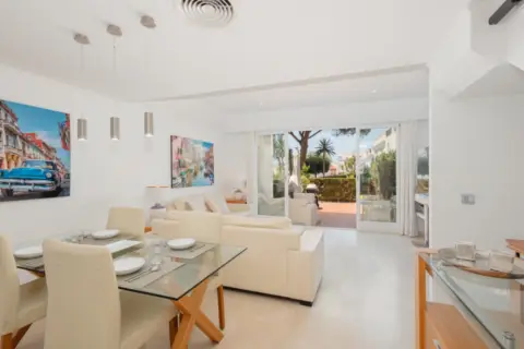 Casa adosada en Los Monteros-Bahía de Marbella