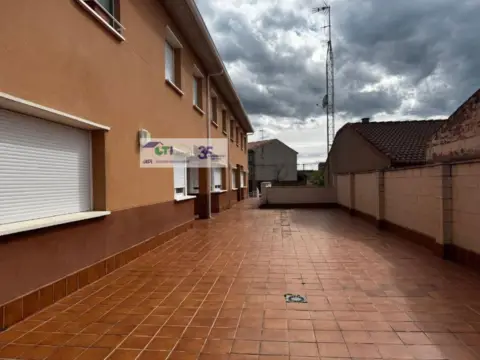 Chalet en calle de Pablo Serrano