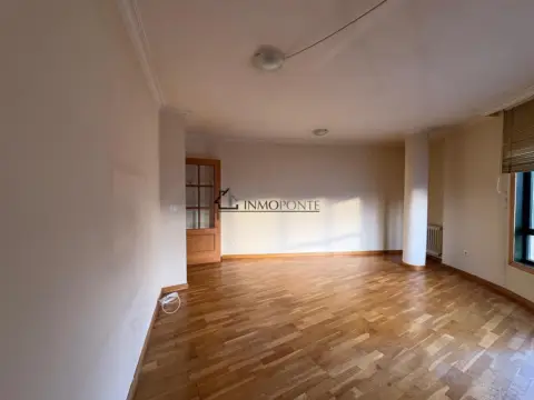 Piso en Xusgados