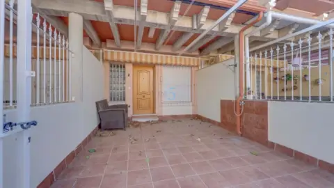 Casa en calle los Alcazares