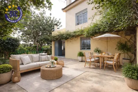 Casa en Urbanització los Lagos, 198