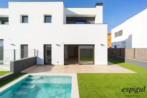 Casa en calle Guillem de Galceran