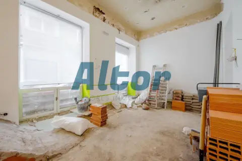 Local comercial en Chamberí