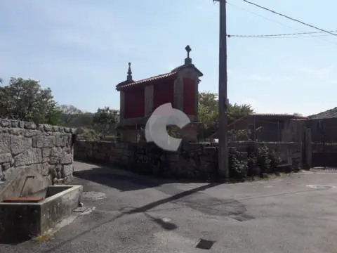 Casa pareada en calle Ordelles