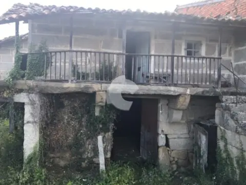 Casa pareada en Carretera Comarcal