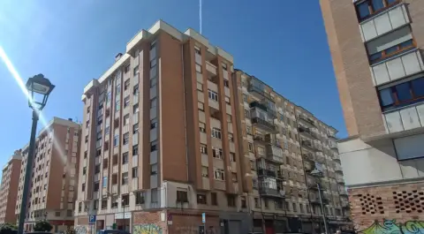 Piso en calle de Landazábal in Burlada - Burlata · Burlada - Burlata