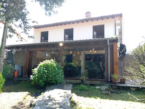 Casa en calle Bº Ronaz