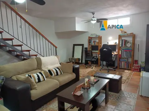 Casa adosada en Núcleo