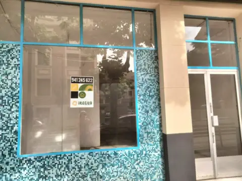 Local comercial en Avenida de Colón