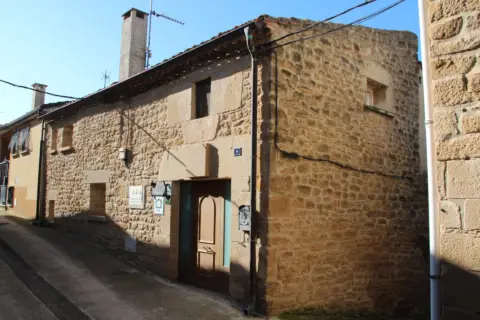 Casa en calle de la Fuente Grande, 6