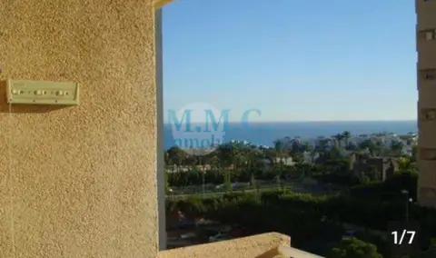 Piso en Aguadulce Sur