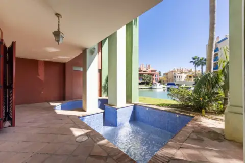 Dúplex en Puerto de Sotogrande-La Marina