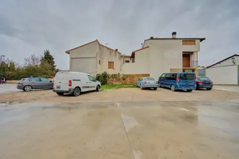 Terreno en calle Oyanzar, 2