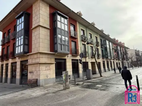 Dúplex en Avenida de los Cubos