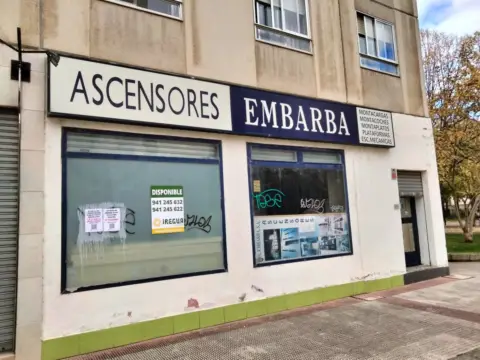 Local comercial en Residencia