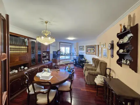 Piso en Plaza de Galicia