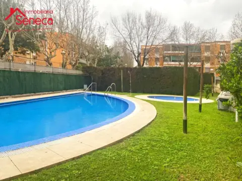 Piso en Santa Rosa - Valdolleros