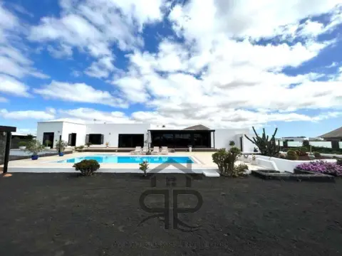 Casa en Masdache