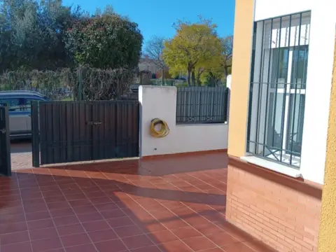 Casa adosada en Castilleja de la Cuesta