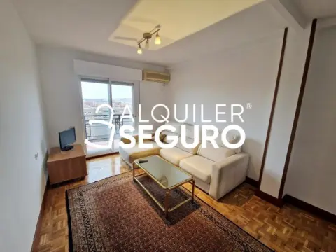 Piso en Valderas - los Castillos