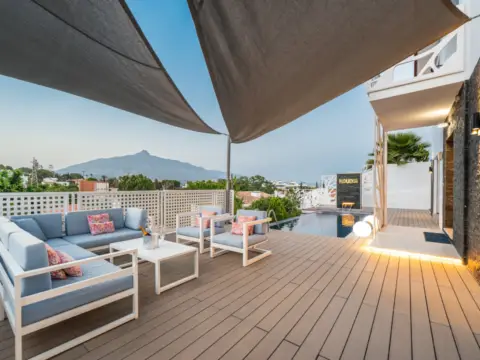 Chalet en Nueva Andalucía-Centro