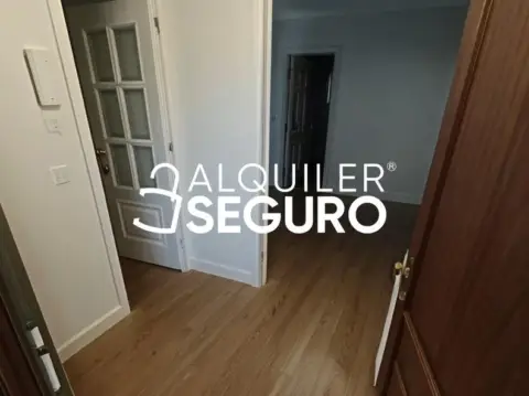 Piso en Parque Alcosa