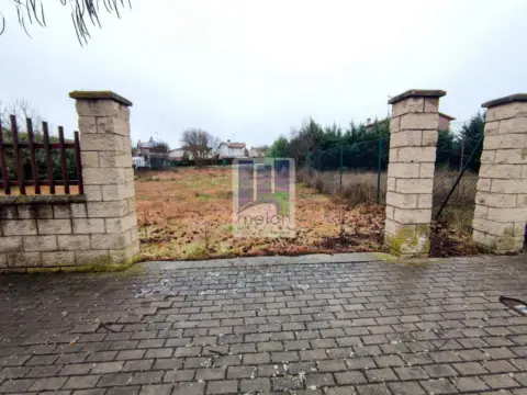 Terreno en calle San Medel