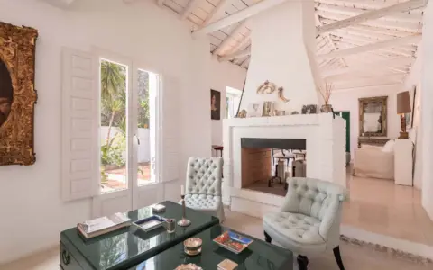 Chalet en calle Istán