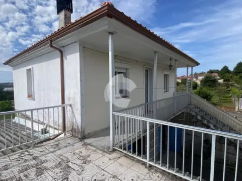 Casa en San Cibrao Das Viñas