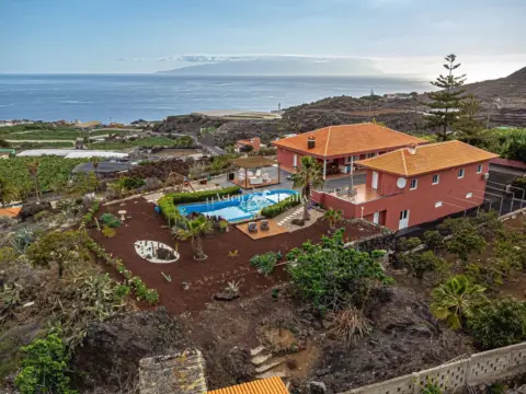 Chalet en Acantilado de los Gigantes