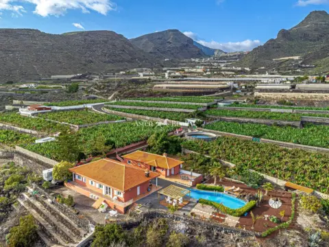 Chalet en Acantilado de los Gigantes