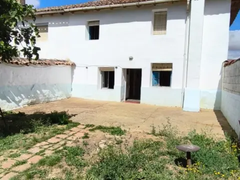 Casa en calle Valdespino