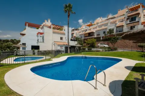Apartamento en Istán