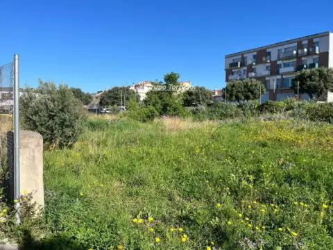 Terreno en Carrer de l'Abadessa Emma