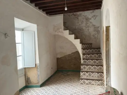 Casa en Fuentes de Andalucía