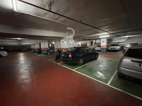 Garaje en Carrer del Pintor Tapiró, 2