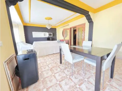 Piso en Centro Pedreguer