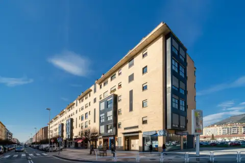 Piso en Avenida de Marcelo Celayeta